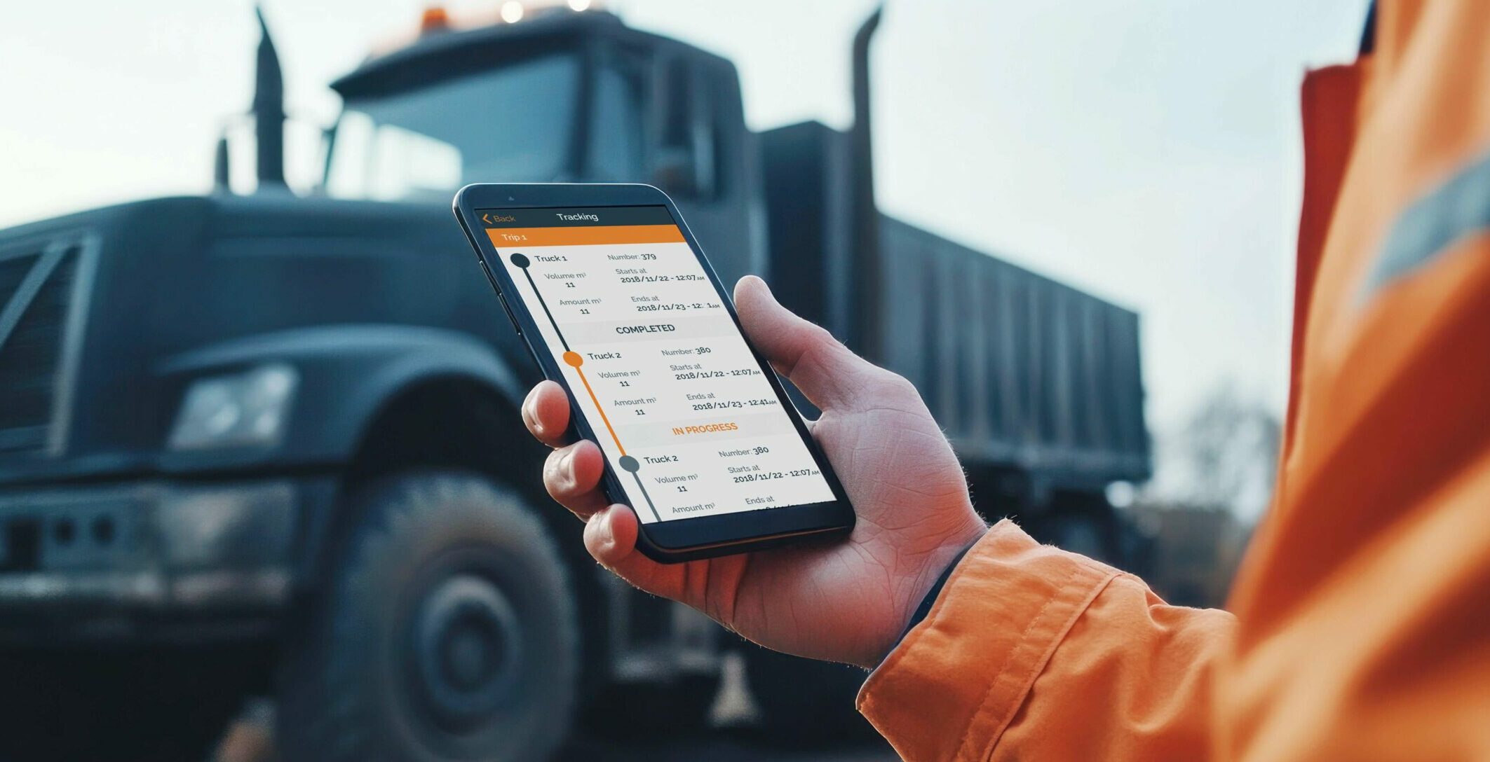 construction-worker-using-smartphone-Recovered (1)